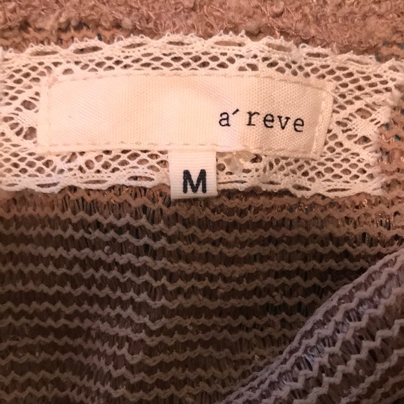 Sweater - Picture 4 of 4